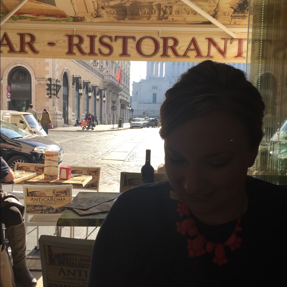 Meet your Posher, Tara